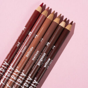 lápiz delineador de labios girly