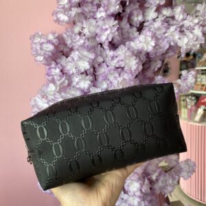 Cosmetiquera mediana cuerina